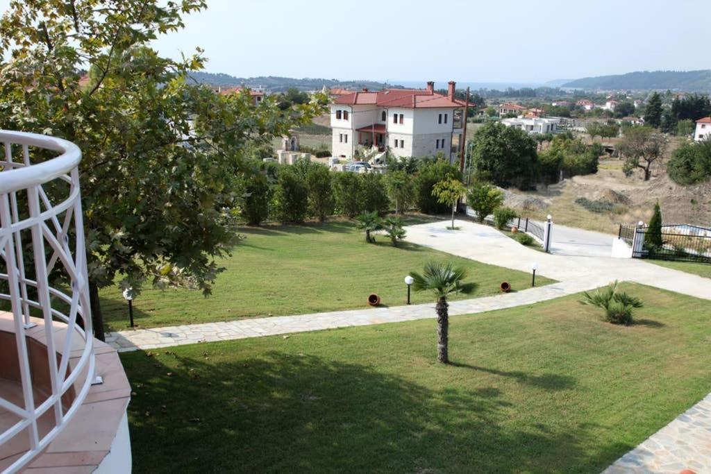 Wonderful Villa With Great View In Posidi-Kalandra Zewnętrze zdjęcie